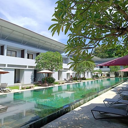 Hotel Kuta Living By Kamara Exterior foto